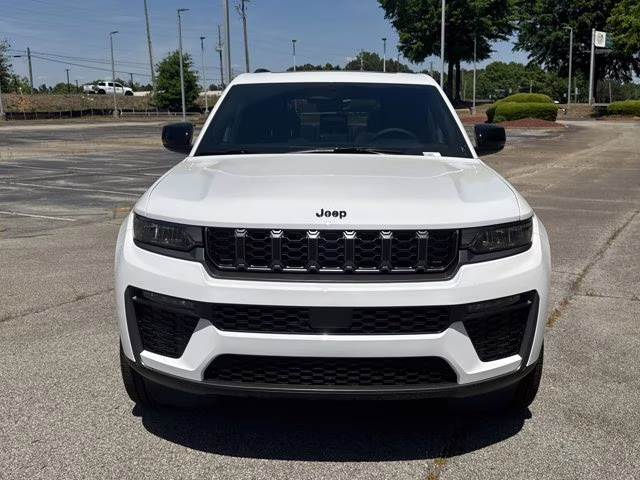 2026 Bright White Clearcoat Jeep Grand Cherokee Limited 4X4 SUV