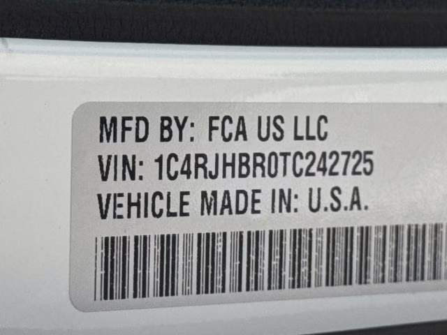 2026 Bright White Clearcoat Jeep Grand Cherokee Limited 4X4 SUV