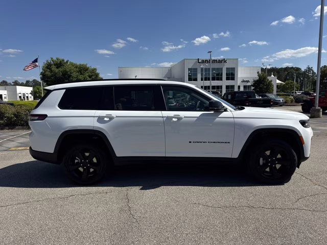 2026 Bright White Clearcoat Jeep Grand Cherokee L Limited RWD SUV