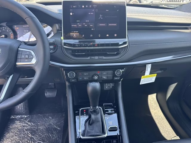 2026 Silver Zynith Metallic Clearcoat Jeep Compass Latitude Altitude 4X4 SUV