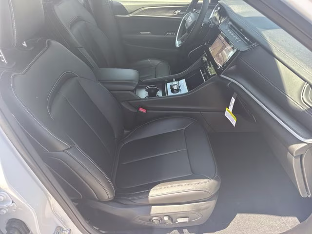 2026 Bright White Clearcoat Jeep Grand Cherokee Limited 4X4 SUV