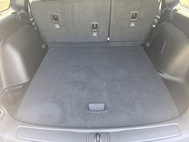 2026 Bright White Clearcoat Jeep Grand Cherokee Limited 4X4 SUV