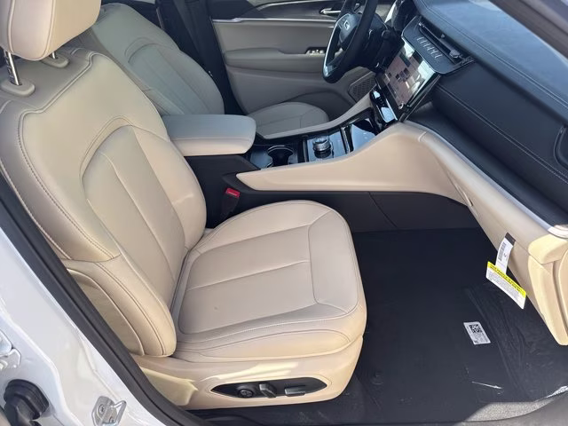 2026 Bright White Clearcoat Jeep Grand Cherokee L Limited RWD SUV