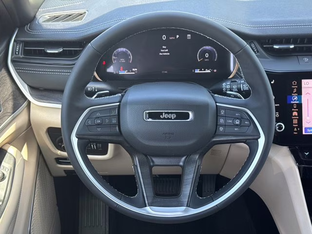 2026 Bright White Clearcoat Jeep Grand Cherokee L Limited RWD SUV