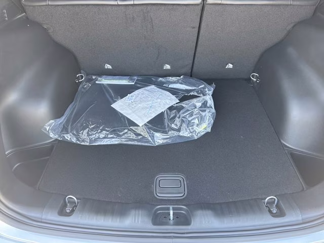 2026 Silver Zynith Metallic Clearcoat Jeep Compass Latitude Altitude 4X4 SUV