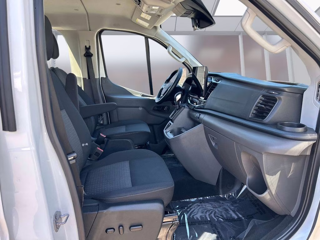 2023 Oxford White Ford Transit-350 XLT RWD Crossover
