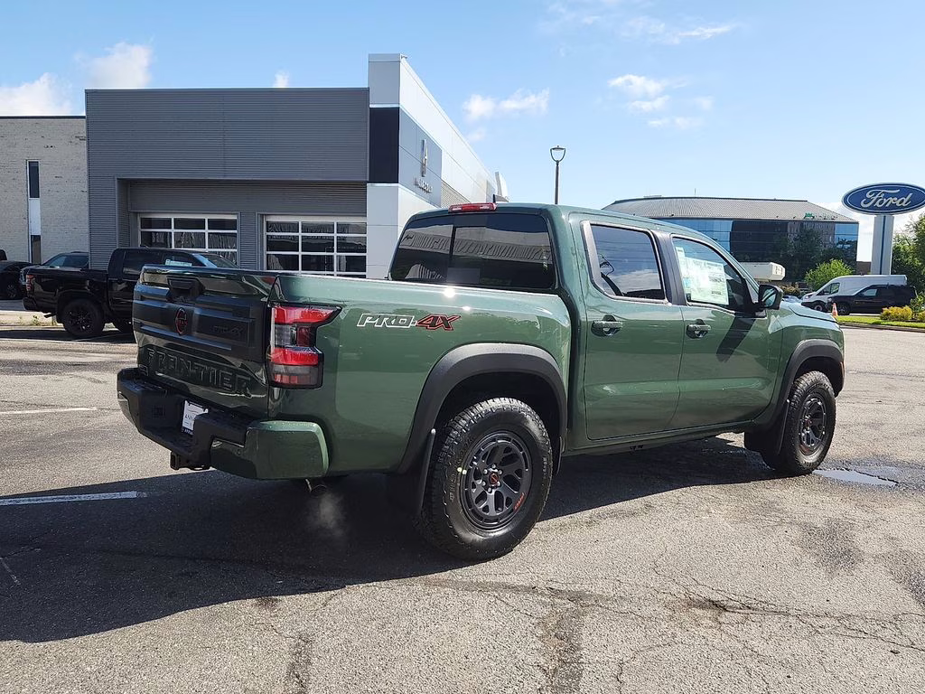 2026 Tactical Green Metallic Nissan Frontier PRO-4X 4X4 Truck