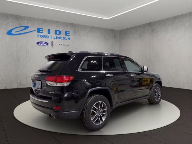 2022 Diamond Black Crystal Pearlcoat Jeep Grand Cherokee WK Limited 4X4 SUV
