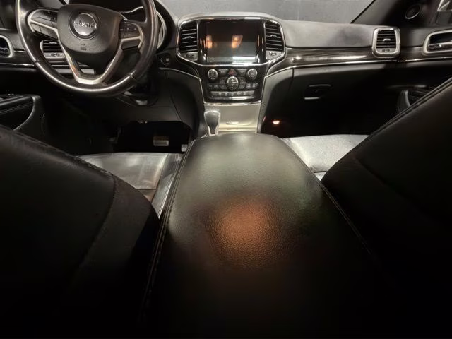 2022 Diamond Black Crystal Pearlcoat Jeep Grand Cherokee WK Limited 4X4 SUV