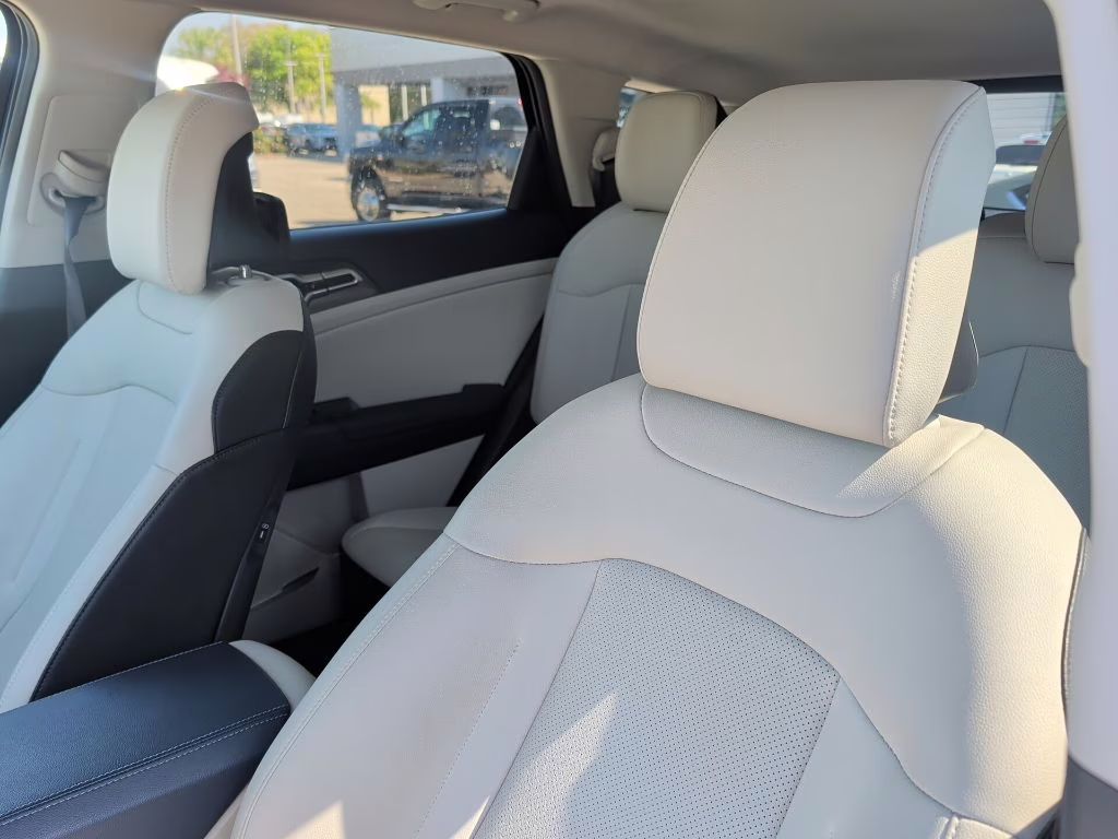 2025 Vesta Blue Kia Sportage Hybrid EX AWD SUV