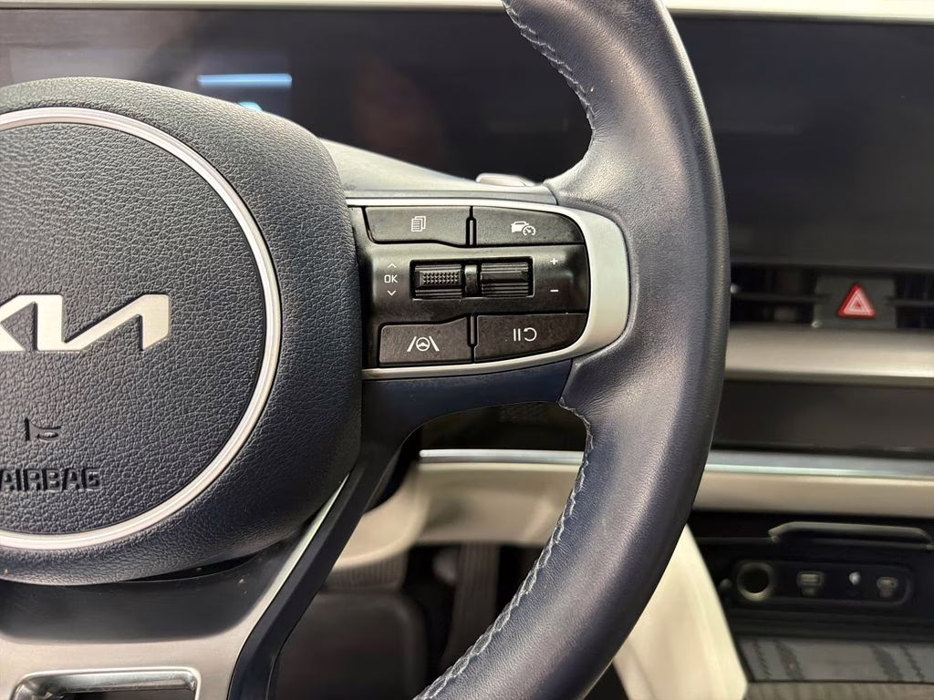 2025 Vesta Blue Kia Sportage Hybrid EX AWD SUV