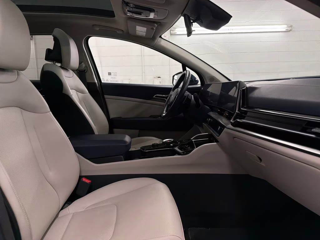 2025 Vesta Blue Kia Sportage Hybrid EX AWD SUV