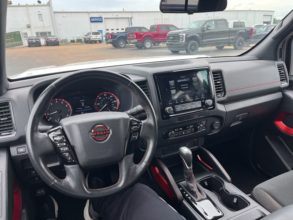 2022 Glacier White Nissan Frontier PRO-X RWD Truck