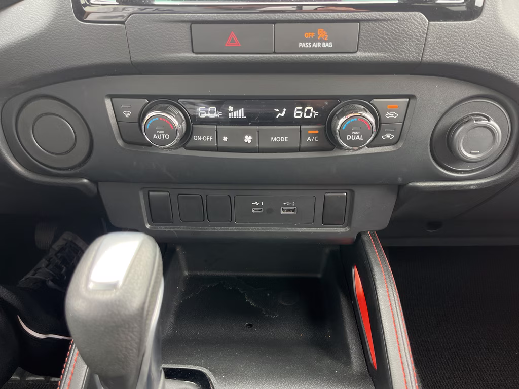 2022 Glacier White Nissan Frontier PRO-X RWD Truck