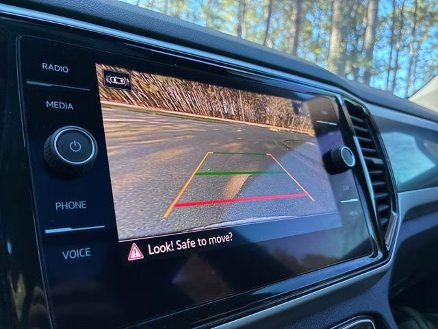 2021 Platinum Gray Metallic Volkswagen Atlas 3.6L V6 SEL Premium R-Line AWD SUV