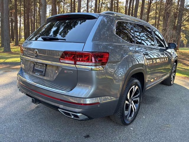2021 Platinum Gray Metallic Volkswagen Atlas 3.6L V6 SEL Premium R-Line AWD SUV