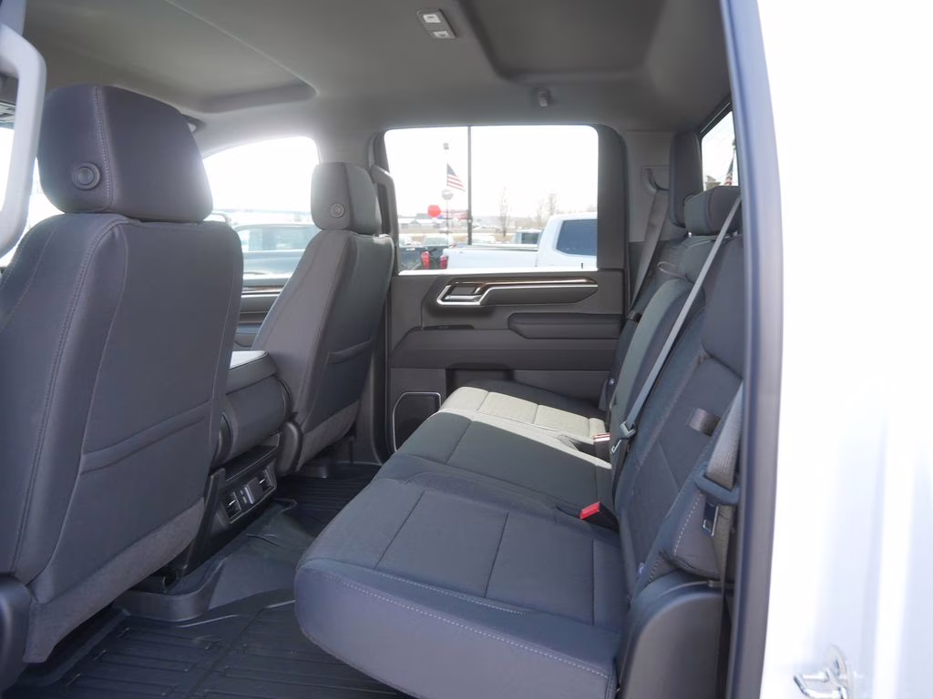 2026 Summit White GMC Sierra 3500HD SLE 4X4 Truck