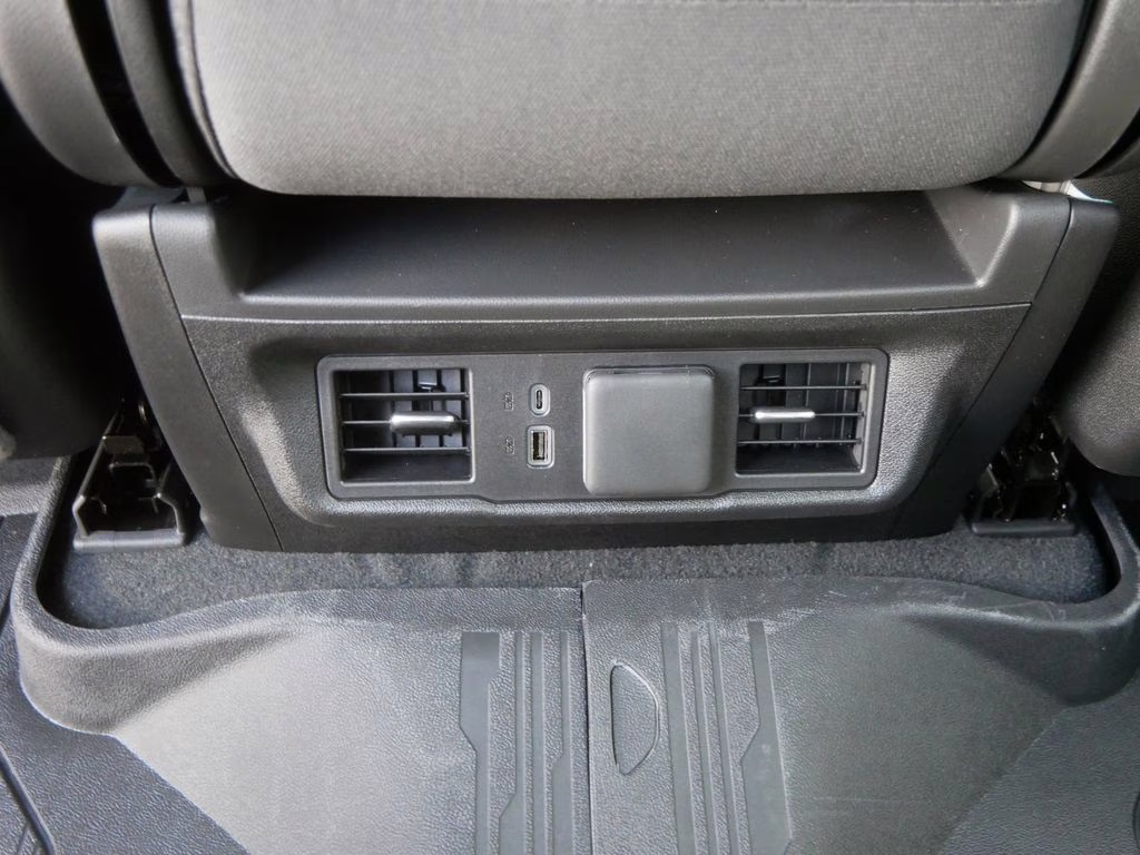 2026 Summit White GMC Sierra 3500HD SLE 4X4 Truck