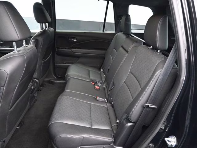 2021 Crystal Black Pearl Honda Passport EX-L FWD SUV