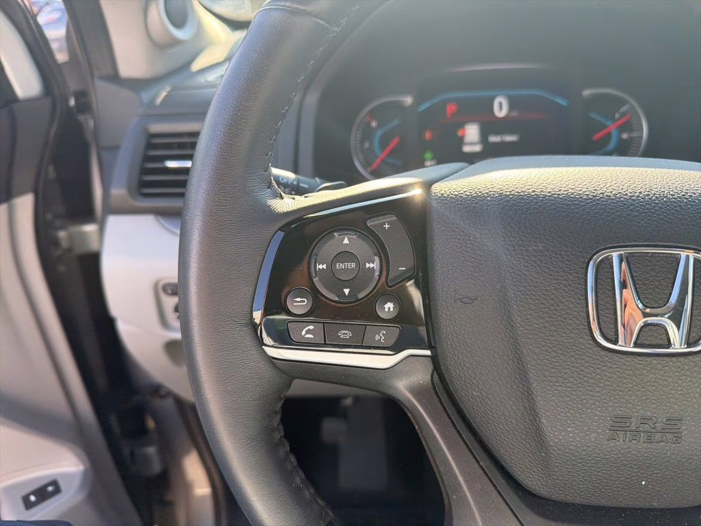 2022 Lunar Silver Metallic Honda Pilot Special Edition AWD SUV