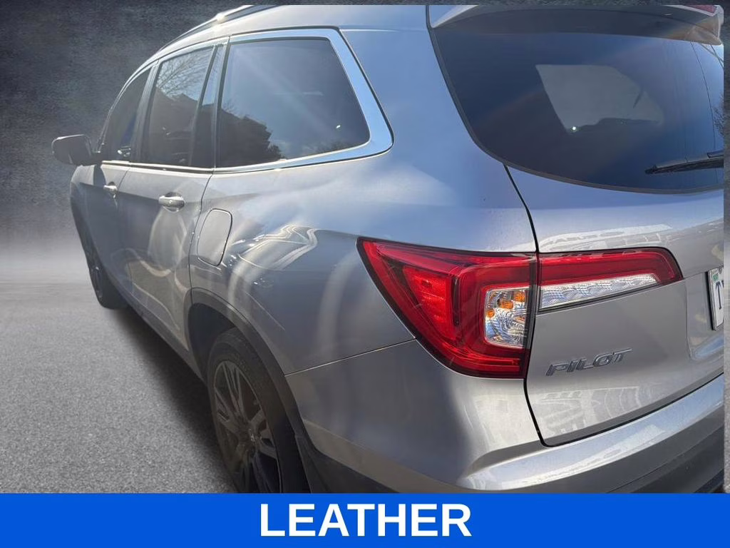 2022 Lunar Silver Metallic Honda Pilot Special Edition AWD SUV