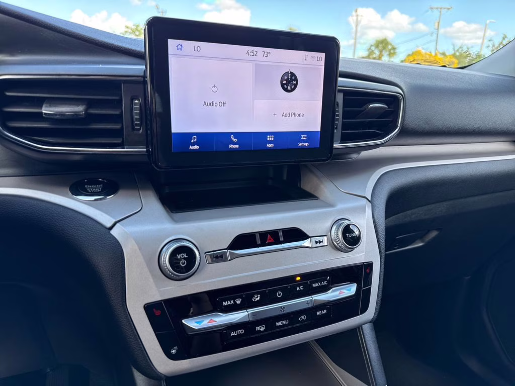 2023 Agate Black Metallic Ford Explorer XLT 4X4 SUV