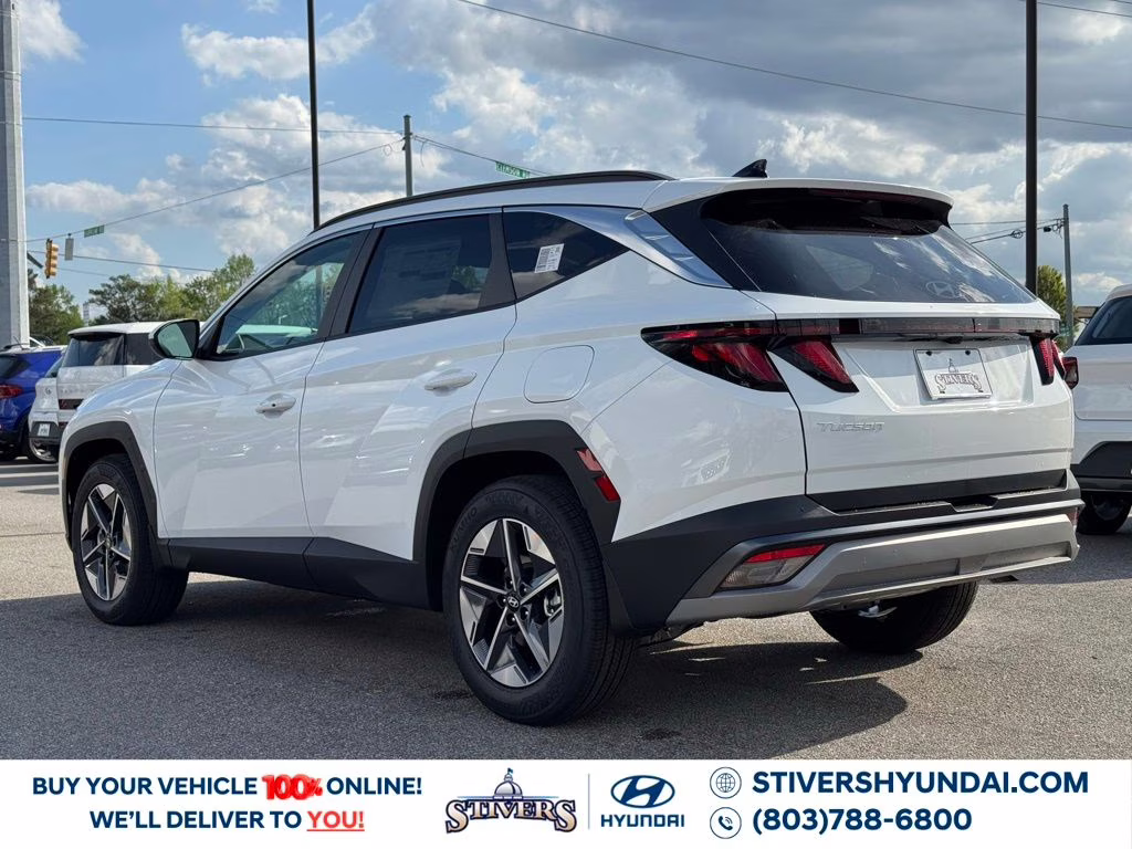 2026 White Pearl Hyundai Tucson SEL FWD SUV