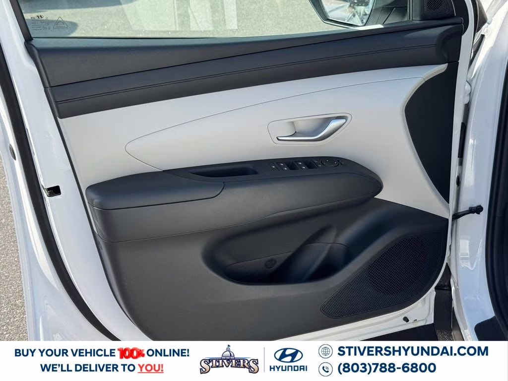2026 White Pearl Hyundai Tucson SEL FWD SUV