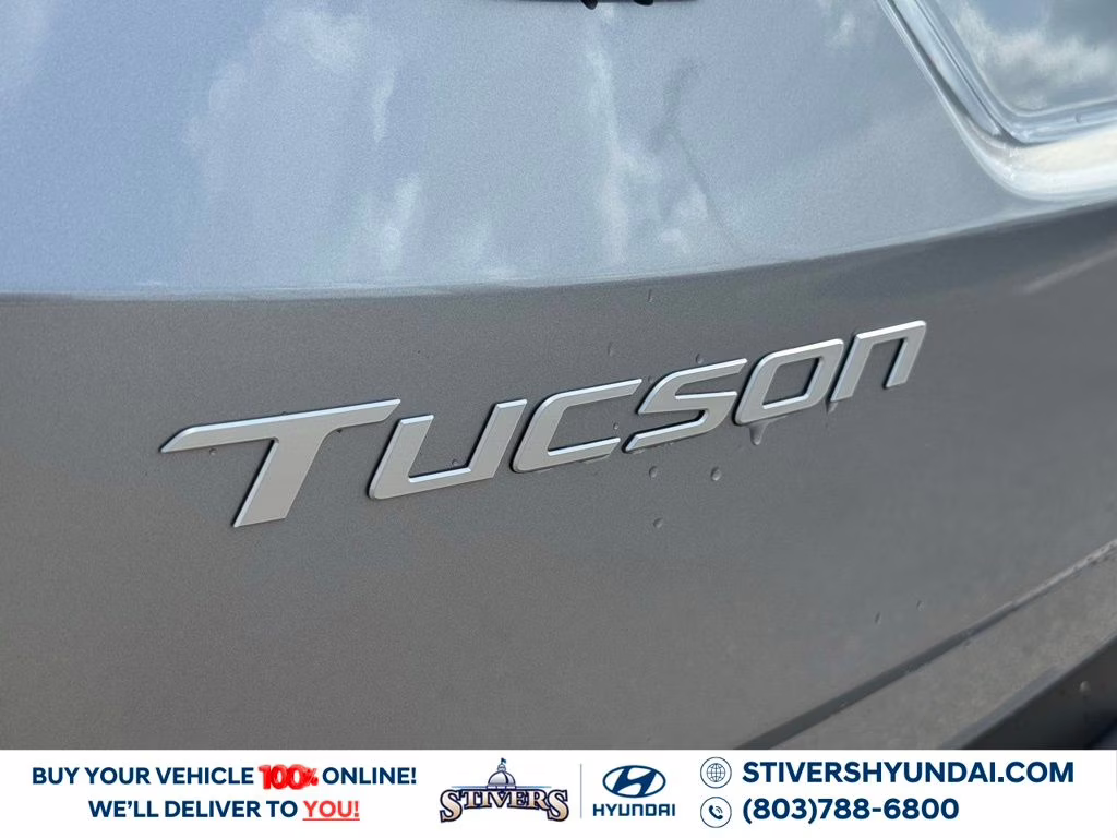 2026 Shimmering Silver Hyundai Tucson SEL FWD SUV