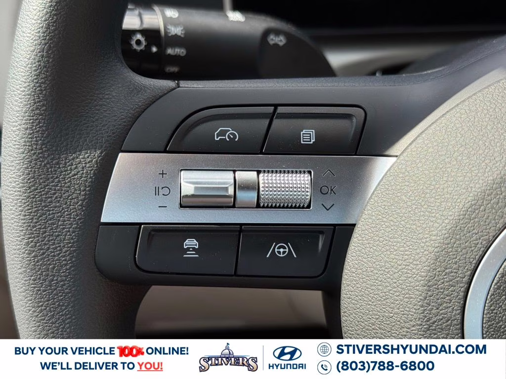 2026 Shimmering Silver Hyundai Tucson SEL FWD SUV