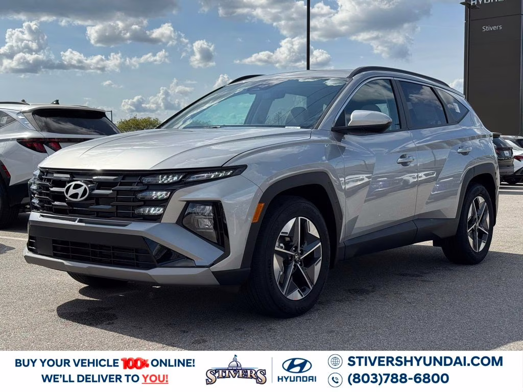 2026 Shimmering Silver Hyundai Tucson SEL FWD SUV