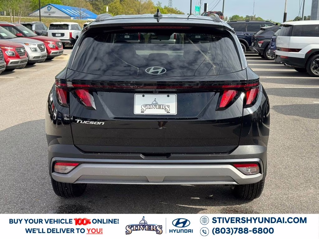 2026 Phantom Black Hyundai Tucson SEL FWD SUV