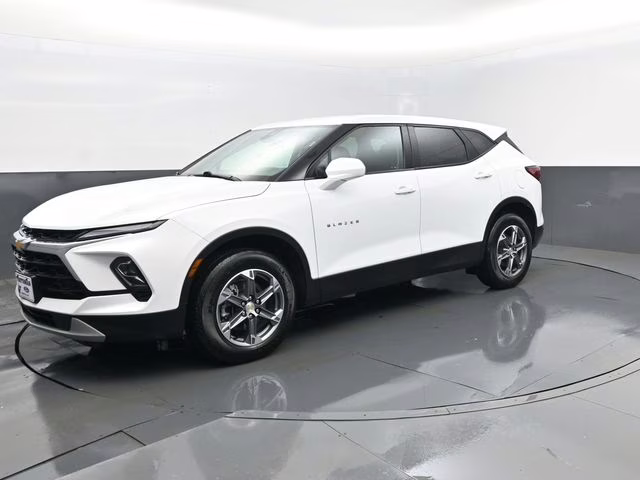 2025 Summit White Chevrolet Blazer LT AWD SUV