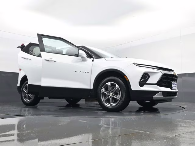 2025 Summit White Chevrolet Blazer LT AWD SUV