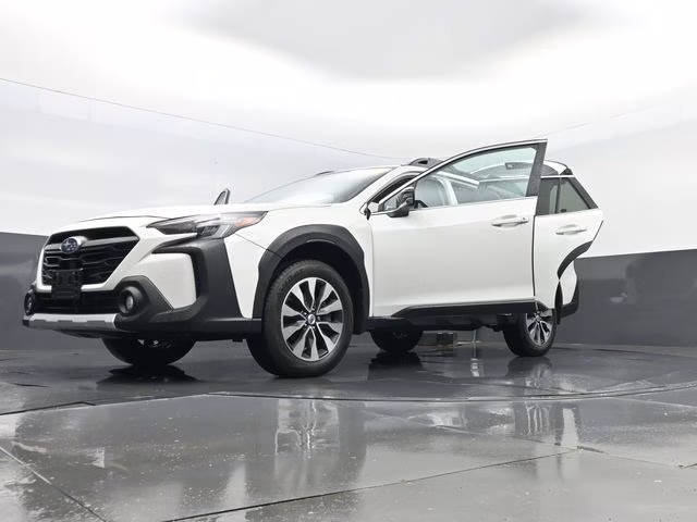 2024 Crystal White Pearl Subaru Outback Limited XT AWD SUV