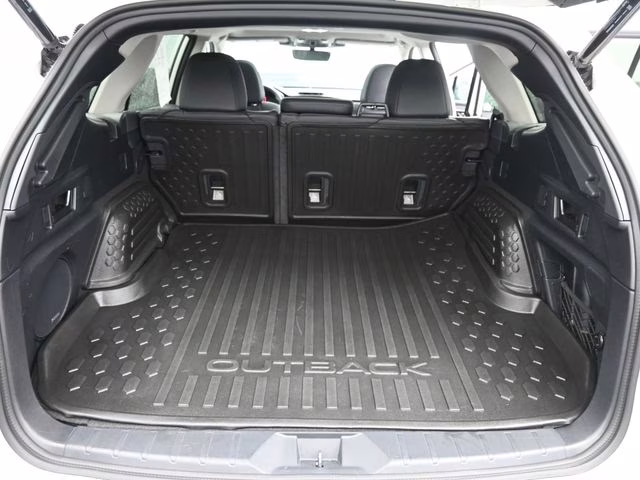 2024 Crystal White Pearl Subaru Outback Limited XT AWD SUV