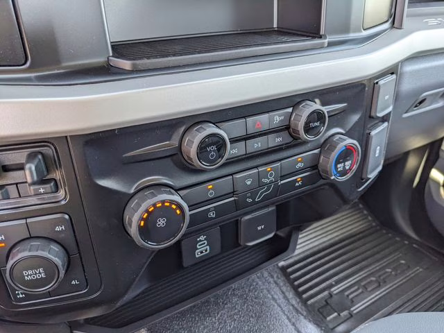 2026 Carbonized Gray Metallic Ford Super Duty F-350 SRW XL 4X4 Truck