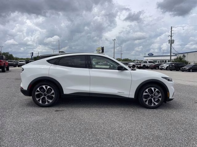 2026 Star White Metallic Tri-Coat Ford Mustang Mach-E Select RWD SUV