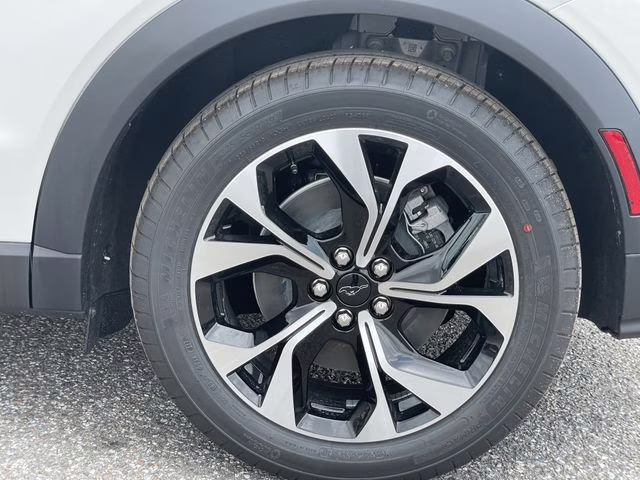 2026 Star White Metallic Tri-Coat Ford Mustang Mach-E Select RWD SUV