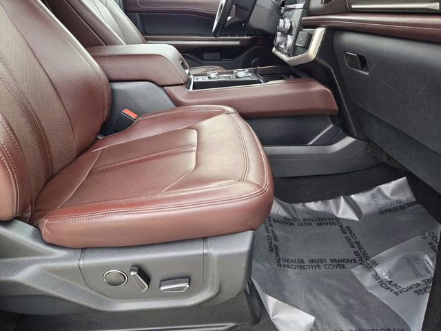 2024 Black Metallic Ford Expedition Limited 4X4 SUV