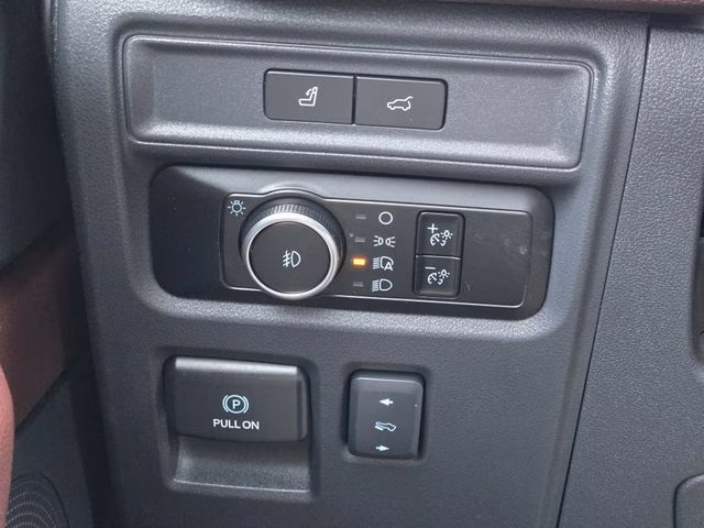 2024 Black Metallic Ford Expedition Limited 4X4 SUV