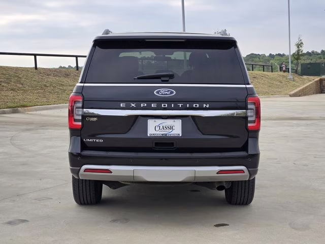 2024 Black Metallic Ford Expedition Limited 4X4 SUV