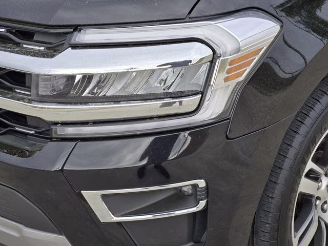 2024 Black Metallic Ford Expedition Limited 4X4 SUV