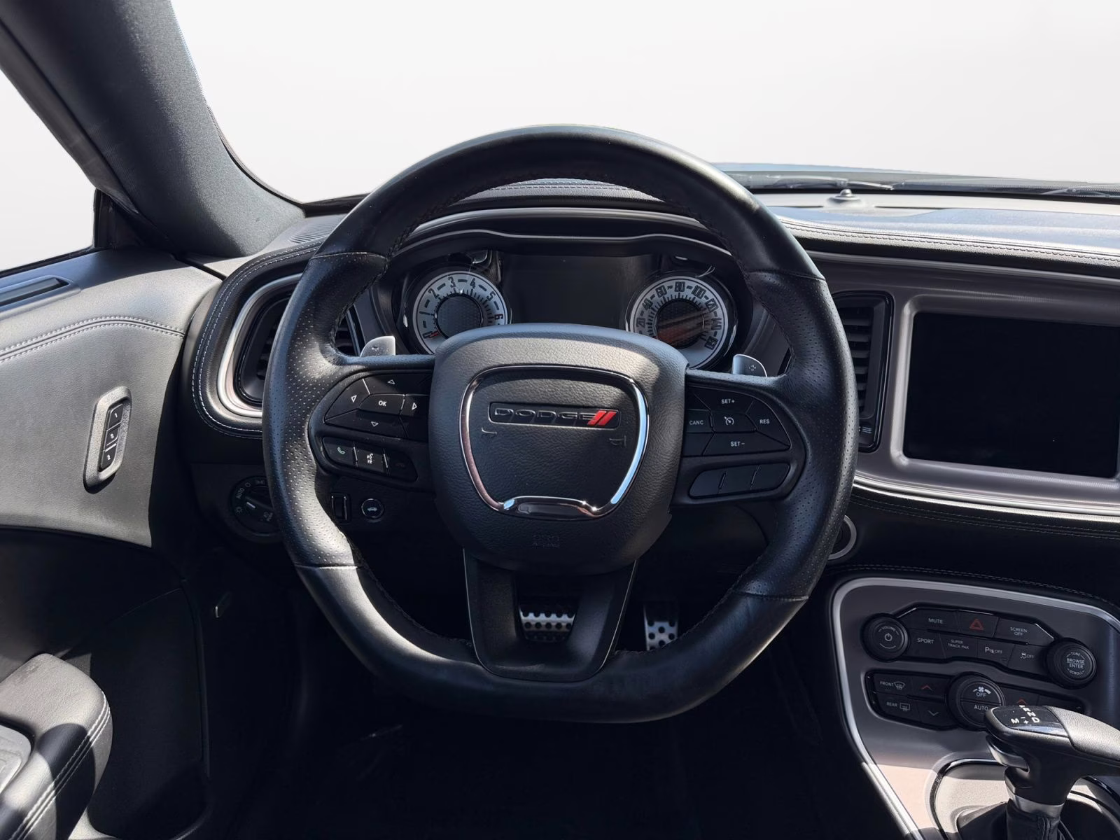 2022 Pitch Black Clearcoat Dodge Challenger R/T RWD Coupe