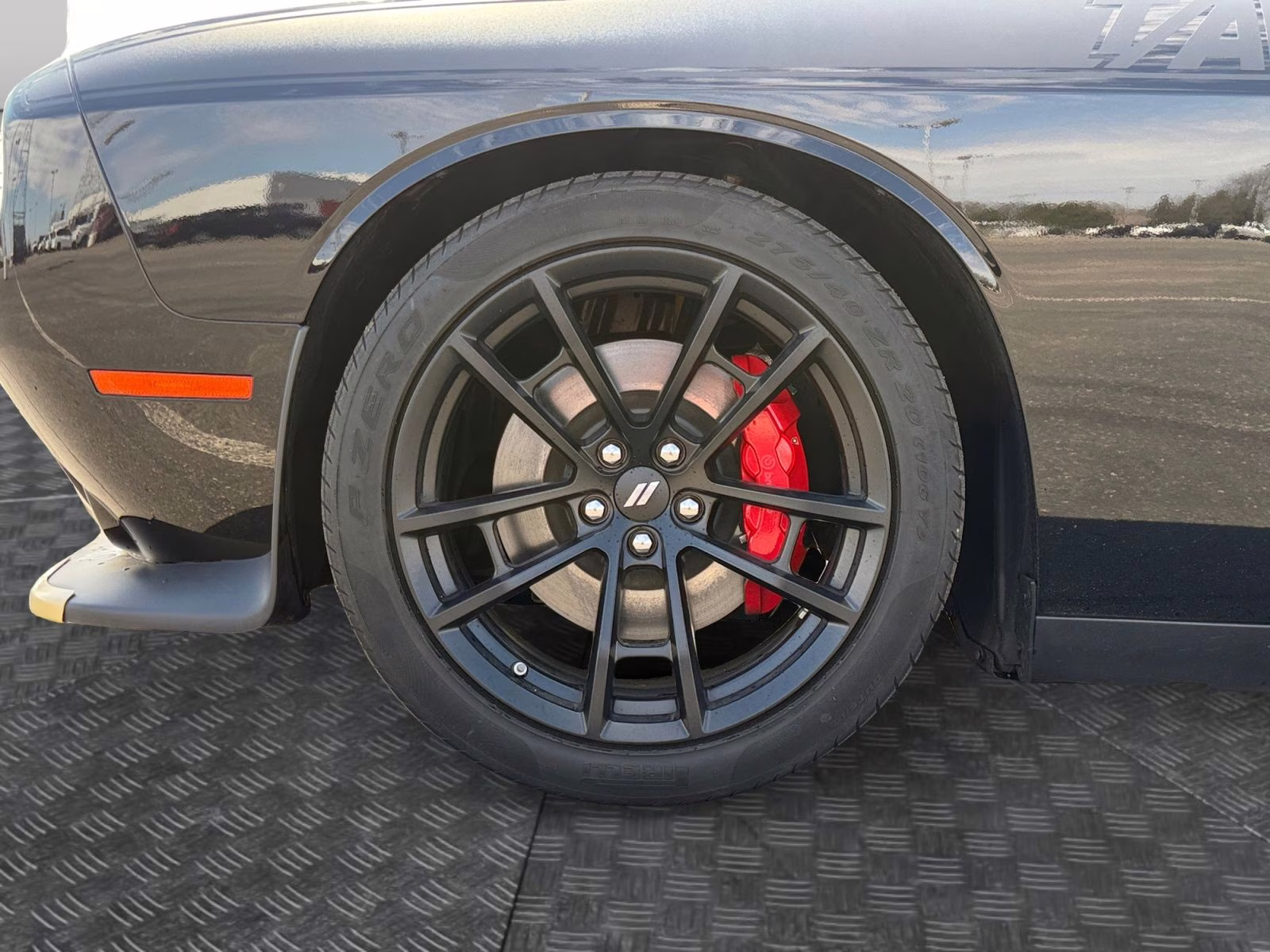 2022 Pitch Black Clearcoat Dodge Challenger R/T RWD Coupe