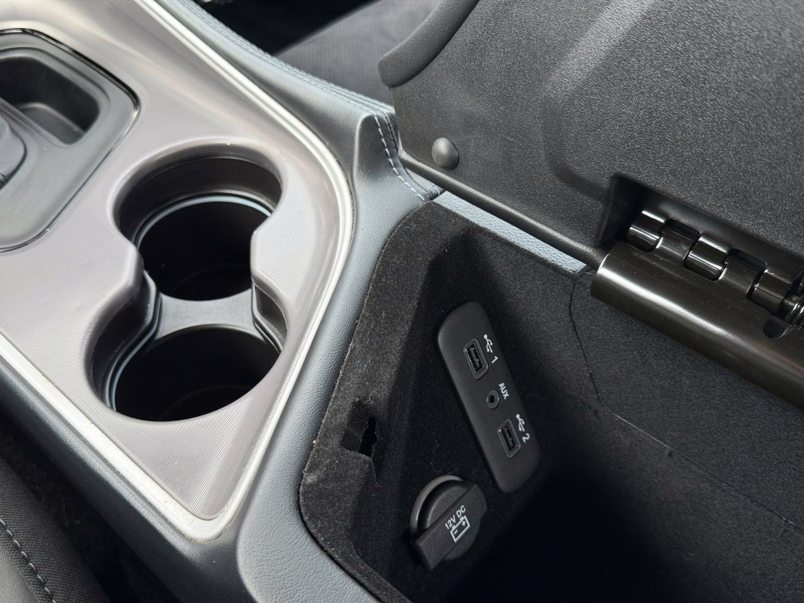 2022 Pitch Black Clearcoat Dodge Challenger R/T RWD Coupe