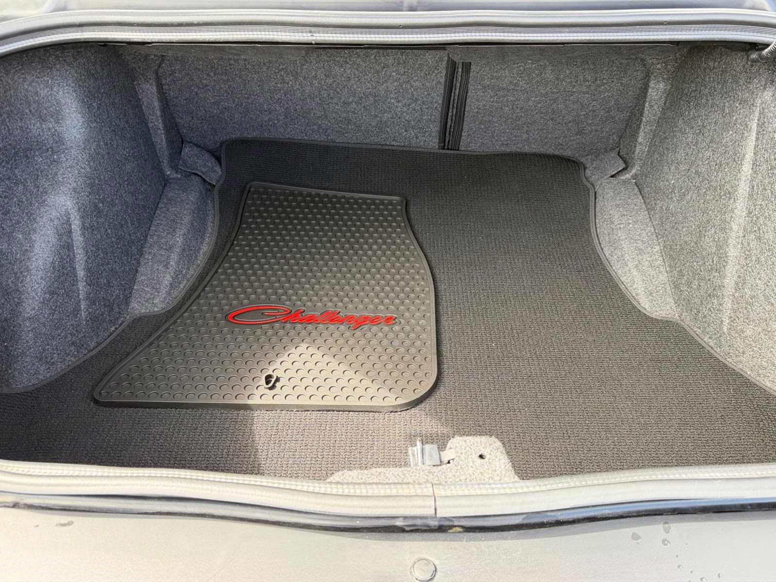 2022 Pitch Black Clearcoat Dodge Challenger R/T RWD Coupe