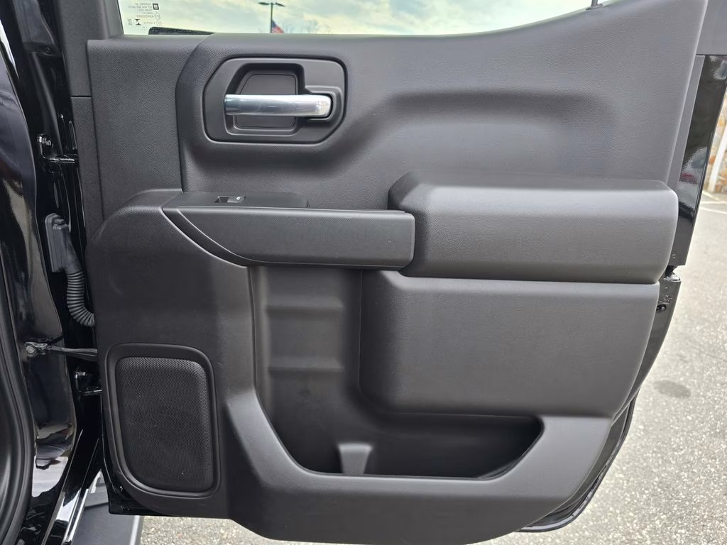 2025 Onyx Black GMC Sierra 1500 Pro 4X4 Truck