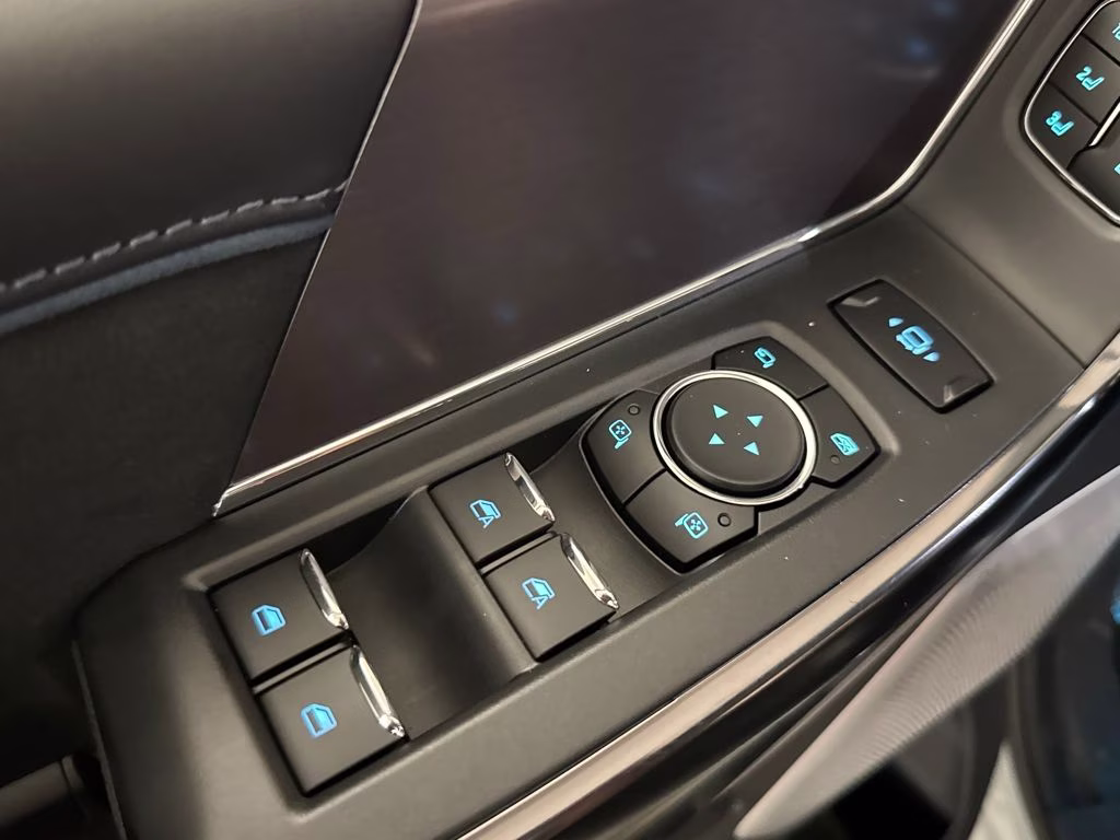 2026 Avalanche Ford Super Duty F-350 SRW Platinum 4X4 Truck