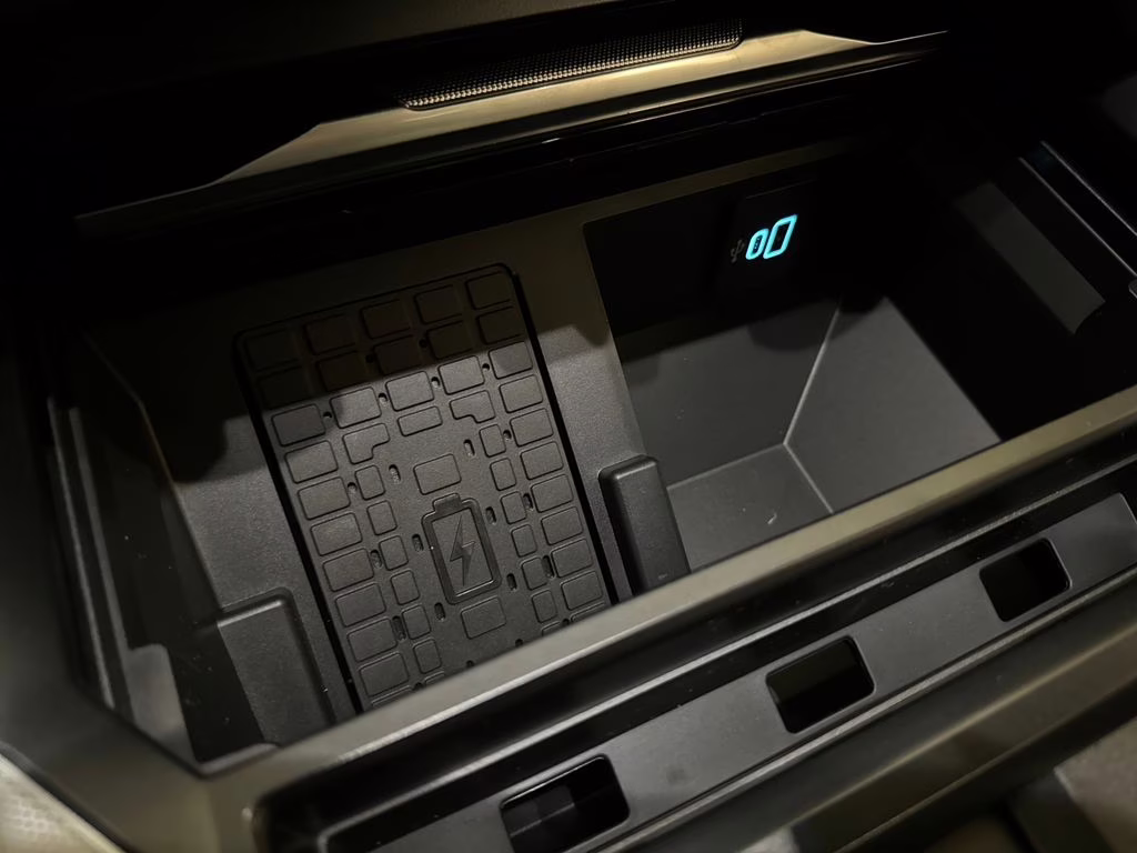 2026 Avalanche Ford Super Duty F-350 SRW Platinum 4X4 Truck